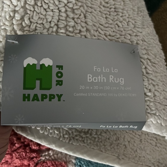 CHRISTMAS BATHROOM RUG NWT - Picture 4 of 4